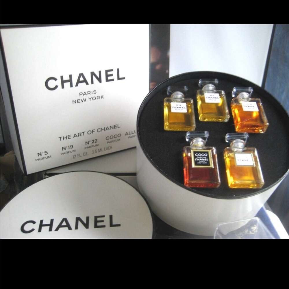 Chanel Perfume Mini Collection Box - Picture 5 of 5